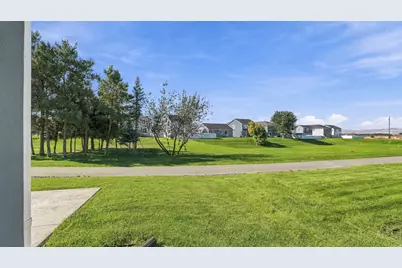 724 W 500 N, Smithfield, UT 84335 - Photo 40