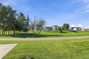 724 W 500 N, Smithfield, UT 84335 - Photo 40