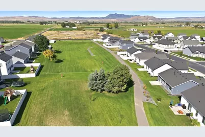 724 W 500 N, Smithfield, UT 84335 - Photo 54