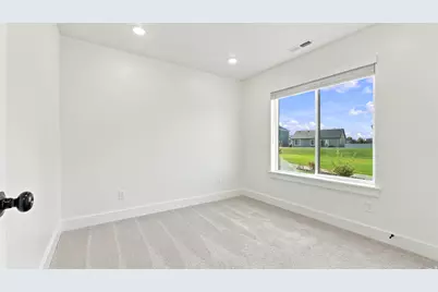 724 W 500 N, Smithfield, UT 84335 - Photo 32