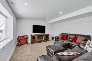 1092 N Coyote Run, Saratoga Springs, UT 84045 - Photo 32
