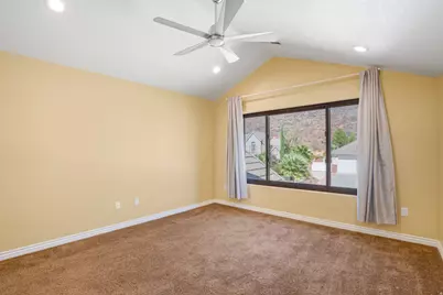 201 N Shadow Point Dr, Saint George, UT 84770 - Photo 18