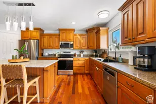 495 Country Club Dr, Stansbury Park, UT 84074 - Photo 18