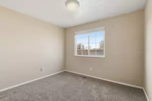 1932 N 810 W, Clinton, UT 84015 - Photo 18