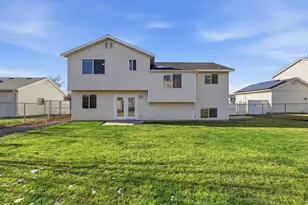 1932 N 810 W, Clinton, UT 84015 - Photo 24