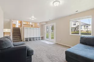 1932 N 810 W, Clinton, UT 84015 - Photo 10