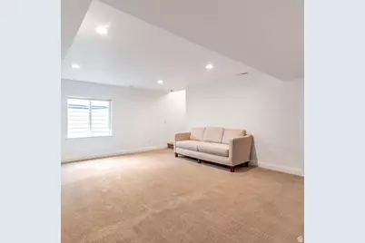 158 W 800 S, Orem, UT 84058 - Photo 16