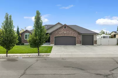 873 N 2550 W, Layton, UT 84041 - Photo 54