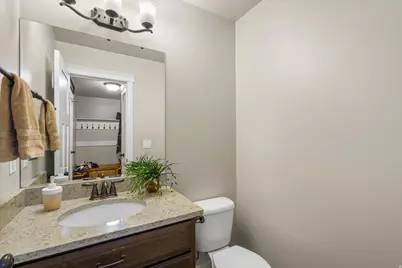 873 N 2550 W, Layton, UT 84041 - Photo 14
