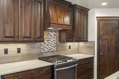 873 N 2550 W, Layton, UT 84041 - Photo 12