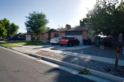 9080 S 570 E, Sandy, UT 84070 - Photo 4
