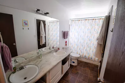 9080 S 570 E, Sandy, UT 84070 - Photo 16