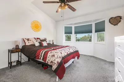 1215 E 900 N, Tooele, UT 84074 - Photo 8