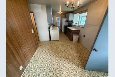 2861 S 2955 W, West Valley, UT 84119 - Photo 4