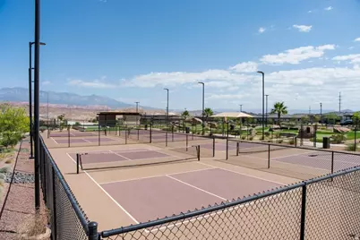 1966 S Queens Garden Dr #4268, Washington, UT 84780 - Photo 32
