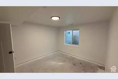 356 W Hawk Cir, Garden City, UT 84028 - Photo 14
