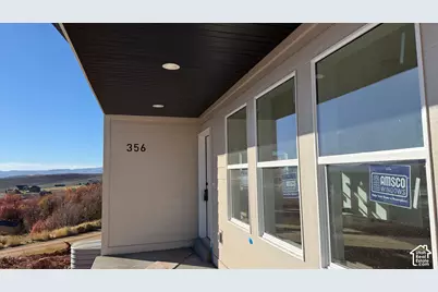 356 W Hawk Cir, Garden City, UT 84028 - Photo 2