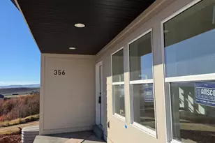 356 W Hawk Circle, Garden City, UT 84028 - Photo 2