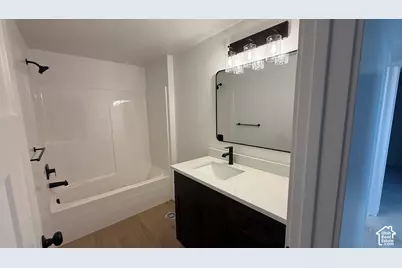 356 W Hawk Cir, Garden City, UT 84028 - Photo 4