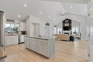 5414 W Copper Gulch Ln, Herriman, UT 84096 - Photo 6
