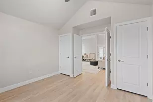 5414 W Copper Gulch Ln, Herriman, UT 84096 - Photo 12