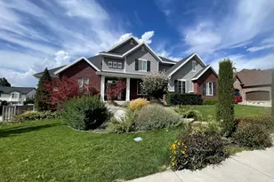 889 Fence Post Rd, Fruit Heights, UT 84037 - Photo 1