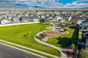 1357 E Reichert St, Eagle Mountain, UT 84005 - Photo 36