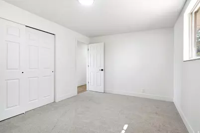 184 E Broadway St S, Tooele, UT 84074 - Photo 16