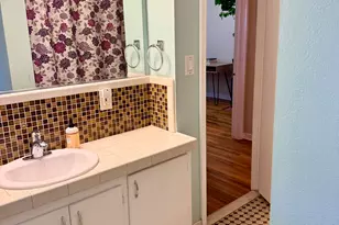 677 11th Ave, Salt Lake City, UT 84103 - Photo 8