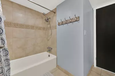 24 N White Barn Dr W, Pleasant View, UT 84414 - Photo 20