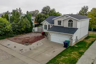 1205 N 2675 W, Layton, UT 84041 - Photo 4