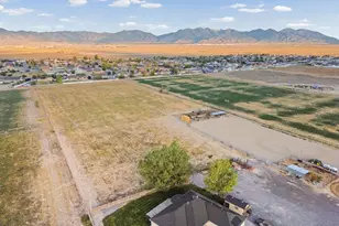 415 S Worthington St, Grantsville, UT 84029 - Photo 34