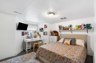 658 N 900 W, Salt Lake City, UT 84116 - Photo 18