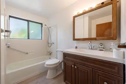 879 E Daisy St, Sandy, UT 84094 - Photo 10