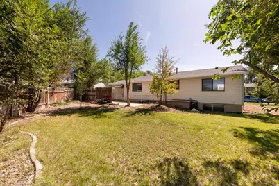 879 E Daisy St, Sandy, UT 84094 - Photo 22