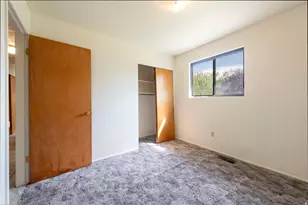879 E Daisy St, Sandy, UT 84094 - Photo 18