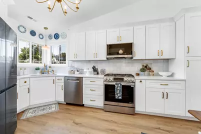 331 E 30 N, American Fork, UT 84003 - Photo 2