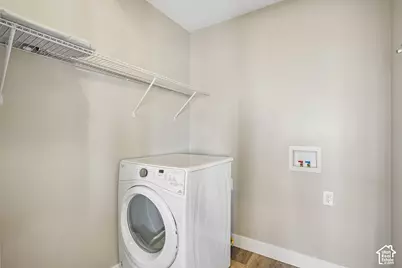 1056 S Aspen Pl E, Provo, UT 84606 - Photo 10