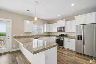 1056 S Aspen Pl E, Provo, UT 84606 - Photo 6