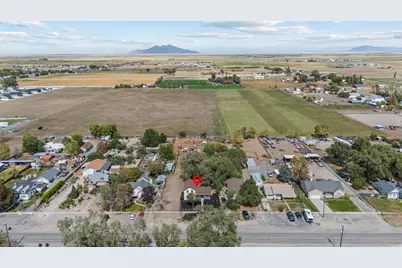 110 W Clark St, Grantsville, UT 84029 - Photo 28