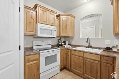3689 E Rock Creek Rd #N1, Eagle Mountain, UT 84005 - Photo 22