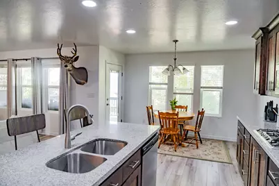1069 E 150 St S, Santaquin, UT 84655 - Photo 14