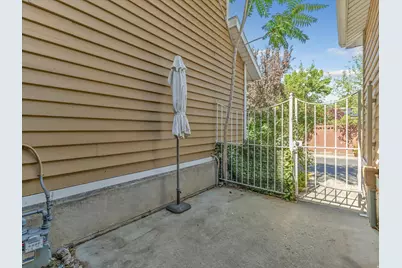 823 E Shady Lake Dr S, Salt Lake City, UT 84106 - Photo 22
