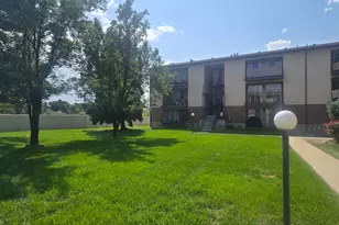 1118 E 6600 S, Salt Lake City, UT 84121 - Photo 2