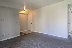 1118 E 6600 S, Salt Lake City, UT 84121 - Photo 4