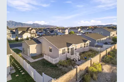 8056 S 6910 W, West Jordan, UT 84081 - Photo 36