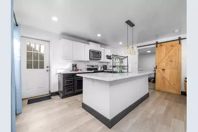 8056 S 6910 W, West Jordan, UT 84081 - Photo 20