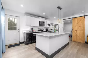 8056 S 6910 W, West Jordan, UT 84081 - Photo 20