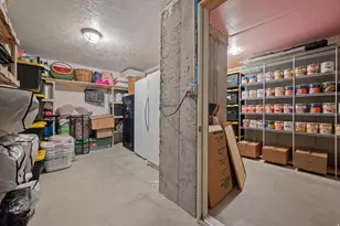 555 E 1600 S, Mapleton, UT 84664 - Photo 46