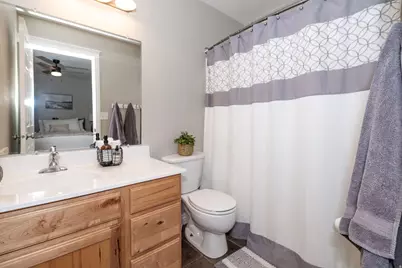 470 E Red Oak Dr N, North Logan, UT 84341 - Photo 16